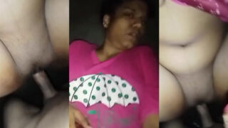 बिहारी आंटी की खुजली मिटाने की सेक्सी वीडियो