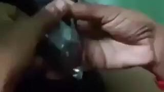 भाभी ने लंड पर कंडोम चढ़ा के चूत मरवाई