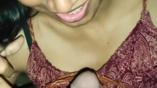 साउथ इंडियन माल ने मजे से लंड चूसा