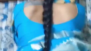 मल्लू भाभी को देवर ने खटिया पर घोड़ी बनाके पेला