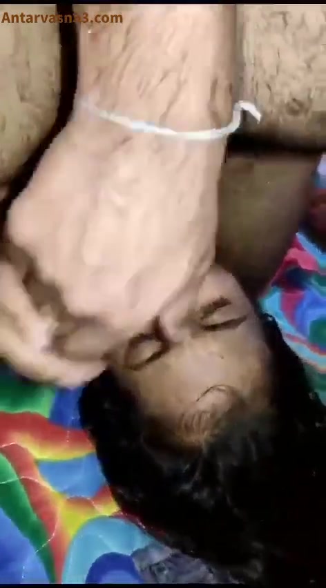 सौतेले बाप का लंड चूसती जवान मल्लू बेटी का वीडियो