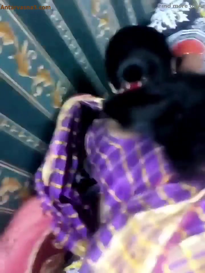 मौसी ने घोड़ी बन के पीछे से चूत में लंड लिया