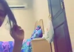 पाकिस्तानी टिकटोक गर्ल सारा खान का लिक ब्लोव्जोब वीडियो