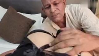 HD Desi XXX video mein sasur aur uski jawan bahu ki chudai