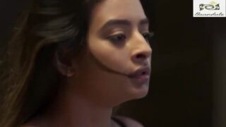 Raw sex video of a horny young girl fucking a delivery man