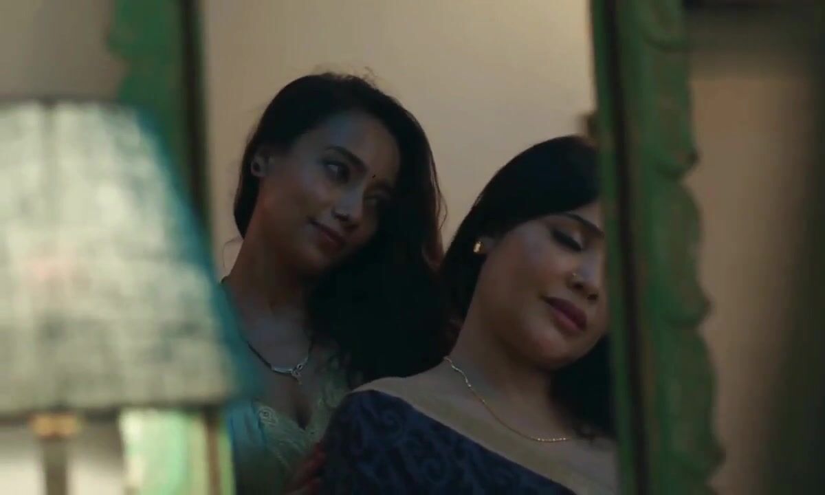 Indian Lesbian sex video of erotic lovemaking of 2 women