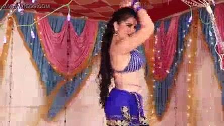 Desi XXX sexy Bhojpuri aunty ka hot dance video
