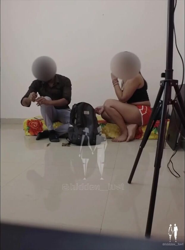 Hot viral video of Jaisalmer girl’s mehndi on boobs & pussy