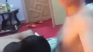 कोलेज के प्रिंसिपल ने मेडम को लोडा चुसाया (क्लासिक एमएमएस)