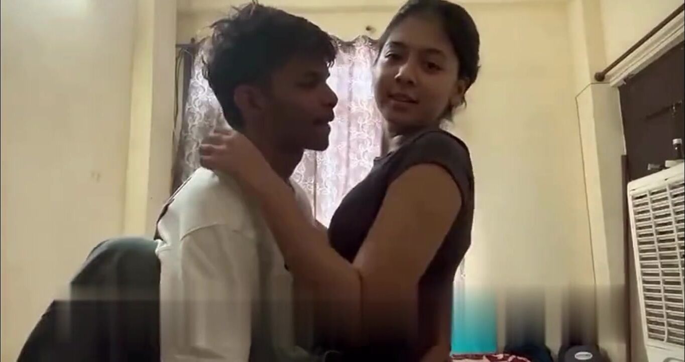 College girl’s viral MMS of getting fucked by her boyfriend