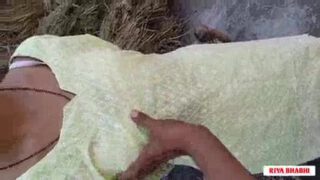 Erotic porn video of Bhabhi cheating on her hubby with lover