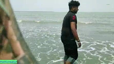 Indian uncut MMS of Bengali couple fucking in a beach resort